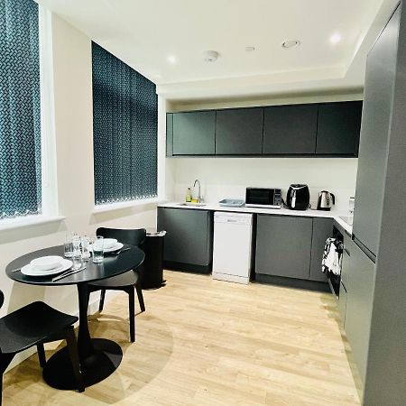 Fully Equipped One Bedroom Apartment Near Old Trafford Stadium! Manchester Zewnętrze zdjęcie