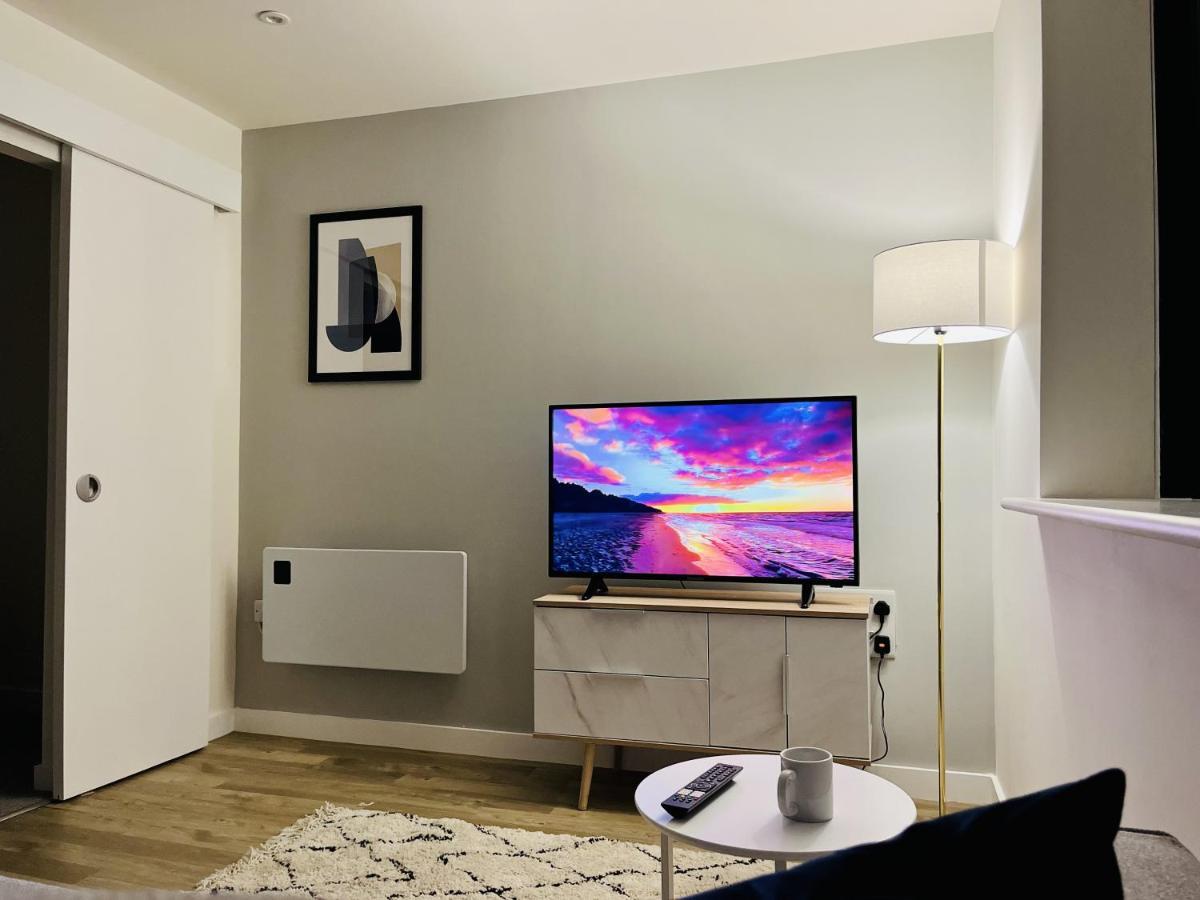 Fully Equipped One Bedroom Apartment Near Old Trafford Stadium! Manchester Zewnętrze zdjęcie