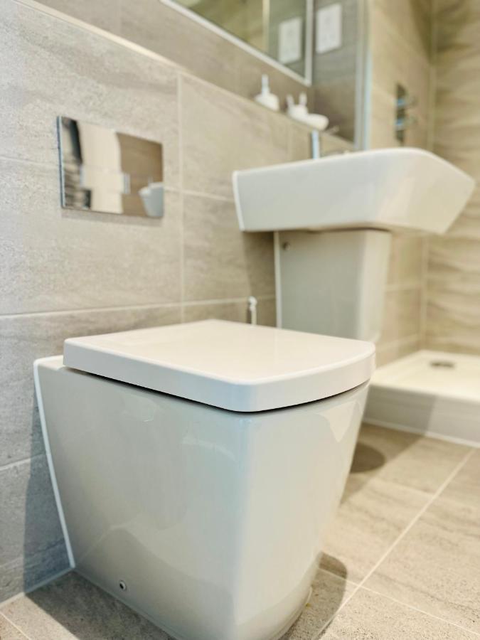 Fully Equipped One Bedroom Apartment Near Old Trafford Stadium! Manchester Zewnętrze zdjęcie